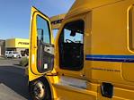 Used 2022 Freightliner Cascadia Detroit DD15AT Semi Truck with Sleeper Cab for sale #394285 - photo 9