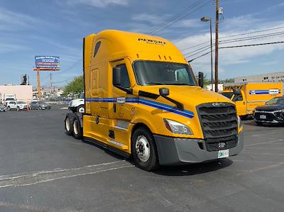 Used 2022 Freightliner Cascadia Detroit DD15AT Semi Truck with Sleeper Cab for sale #394295 - photo 1