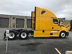 Used 2022 Freightliner Cascadia Detroit DD15AT Semi Truck with Sleeper Cab for sale #394302 - photo 8