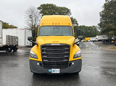 Used 2022 Freightliner Cascadia Detroit DD15AT Semi Truck with Sleeper Cab for sale #394316 - photo 2