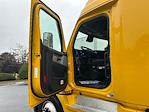 Used 2022 Freightliner Cascadia Detroit DD15AT Semi Truck with Sleeper Cab for sale #394316 - photo 9