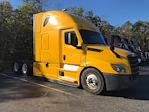 Used 2022 Freightliner Cascadia Detroit DD15AT Semi Truck with Sleeper Cab for sale #394325 - photo 1
