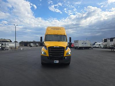 Used 2022 Freightliner Cascadia Detroit DD15AT Semi Truck with Sleeper Cab for sale #394327 - photo 2