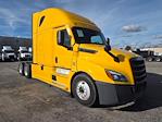 Used 2022 Freightliner Cascadia Detroit DD15AT Semi Truck with Sleeper Cab for sale #394328 - photo 1