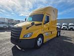 Used 2022 Freightliner Cascadia Detroit DD15AT Semi Truck with Sleeper Cab for sale #394328 - photo 3