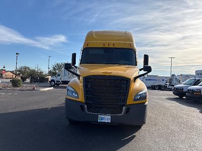 Used 2022 Freightliner Cascadia Detroit DD15AT Semi Truck with Sleeper Cab for sale #394352 - photo 2