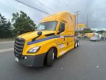 Used 2022 Freightliner Cascadia Detroit DD15AT Semi Truck with Sleeper Cab for sale #394373 - photo 3