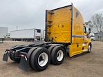 Used 2022 Freightliner Cascadia Detroit DD15AT Semi Truck with Sleeper Cab for sale #394377 - photo 7