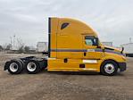 Used 2022 Freightliner Cascadia Detroit DD15AT Semi Truck with Sleeper Cab for sale #394377 - photo 8