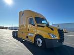 Used 2022 Freightliner Cascadia Detroit DD15AT Semi Truck with Sleeper Cab for sale #394381 - photo 1