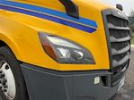 Used 2022 Freightliner Cascadia Detroit DD15AT Semi Truck with Sleeper Cab for sale #394381 - photo 22