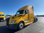 Used 2022 Freightliner Cascadia Detroit DD15AT Semi Truck with Sleeper Cab for sale #394381 - photo 3