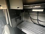 Used 2022 Freightliner Cascadia Detroit DD15AT Semi Truck with Sleeper Cab for sale #394391 - photo 19