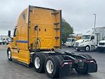 Used 2022 Freightliner Cascadia Detroit DD15AT Semi Truck with Sleeper Cab for sale #394391 - photo 5