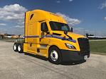 Used 2022 Freightliner Cascadia Detroit DD15AT Semi Truck with Sleeper Cab for sale #394395 - photo 1