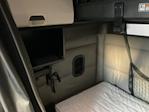 Used 2022 Freightliner Cascadia Detroit DD15AT Semi Truck with Sleeper Cab for sale #394424 - photo 19