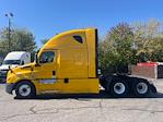 Used 2022 Freightliner Cascadia Detroit DD15AT Semi Truck with Sleeper Cab for sale #394426 - photo 4