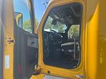Used 2022 Freightliner Cascadia Detroit DD15AT Semi Truck with Sleeper Cab for sale #394426 - photo 9