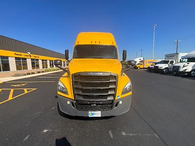 Used 2022 Freightliner Cascadia Detroit DD15AT Semi Truck with Sleeper Cab for sale #394431 - photo 2