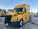 Used 2022 Freightliner Cascadia Detroit DD15AT Semi Truck with Sleeper Cab for sale #394436 - photo 3