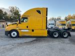 Used 2022 Freightliner Cascadia Detroit DD15AT Semi Truck with Sleeper Cab for sale #394436 - photo 4