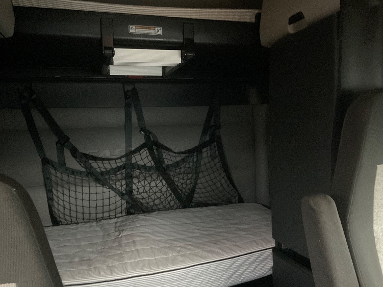 Used 2022 Freightliner Cascadia - photo 18