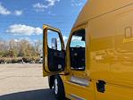 Used 2022 Freightliner Cascadia Detroit DD15AT Semi Truck with Sleeper Cab for sale #394444 - photo 9