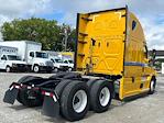Used 2022 Freightliner Cascadia Detroit DD15AT Semi Truck with Sleeper Cab for sale #394463 - photo 7