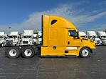 Used 2022 Freightliner Cascadia Detroit DD15AT Semi Truck with Sleeper Cab for sale #394467 - photo 8
