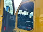 Used 2022 Freightliner Cascadia Detroit DD15AT Semi Truck with Sleeper Cab for sale #394467 - photo 9