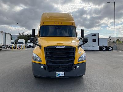 Used 2022 Freightliner Cascadia Detroit DD15AT Semi Truck with Sleeper Cab for sale #394478 - photo 2