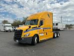 Used 2022 Freightliner Cascadia Detroit DD15AT Semi Truck with Sleeper Cab for sale #394481 - photo 3