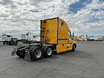 Used 2022 Freightliner Cascadia Detroit DD15AT Semi Truck with Sleeper Cab for sale #394481 - photo 6
