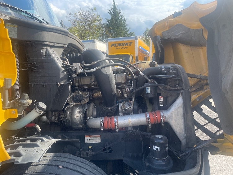 Used 2022 Freightliner Cascadia - photo 22