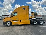 Used 2022 Freightliner Cascadia Detroit DD15AT Semi Truck with Sleeper Cab for sale #394512 - photo 4