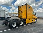 Used 2022 Freightliner Cascadia Detroit DD15AT Semi Truck with Sleeper Cab for sale #394512 - photo 7