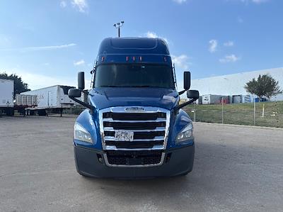 Used 2021 Freightliner Cascadia Detroit DD15AT Semi Truck with Sleeper Cab for sale #394520 - photo 2