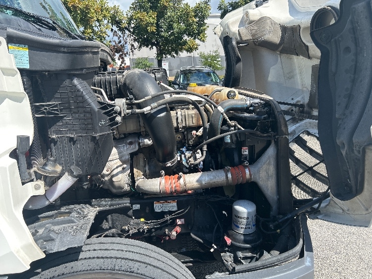 Used 2021 Freightliner Cascadia - photo 21