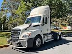 Used 2021 Freightliner Cascadia Detroit DD15AT Semi Truck for sale #394762 - photo 3