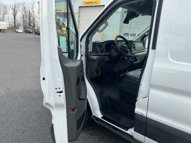 Used 2021 Ford Transit 350 - photo 18