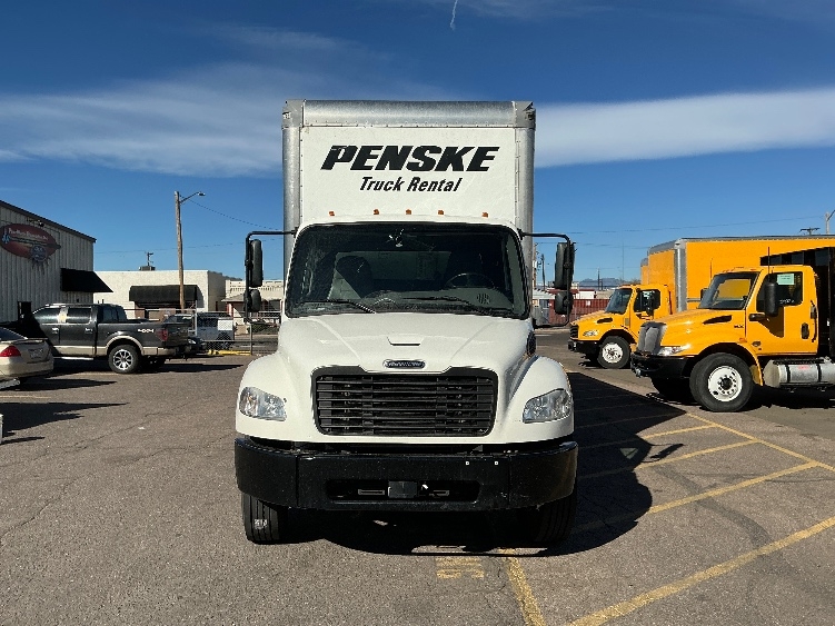 Used 2022 Freightliner M2 106 - photo 2