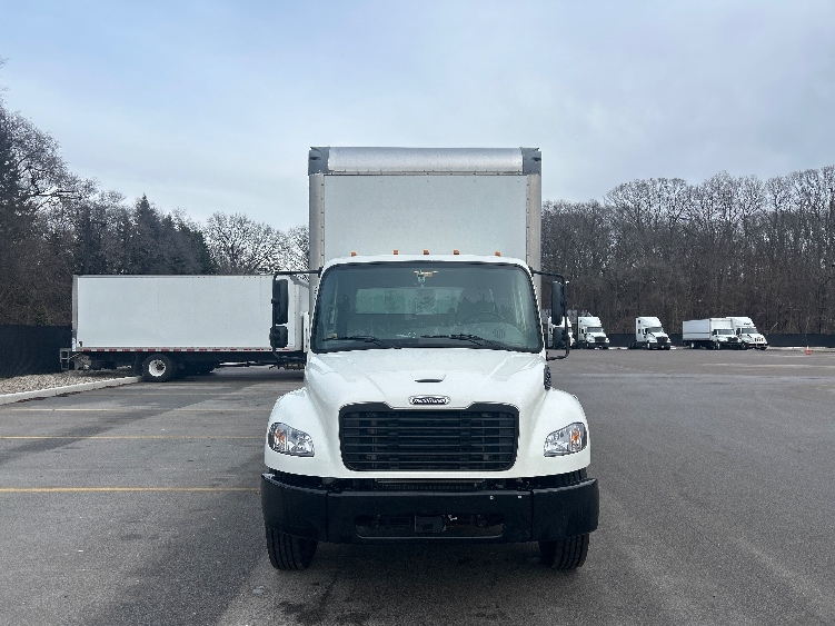 Used 2022 Freightliner M2 106 - photo 2