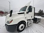 Used 2022 Freightliner Cascadia Detroit DD13 Semi Truck for sale #398146 - photo 3