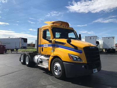 Used 2022 Freightliner Cascadia Detroit DD13 Semi Truck for sale #398329 - photo 1