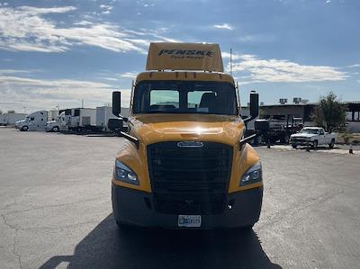 Used 2022 Freightliner Cascadia Detroit DD13 Semi Truck for sale #398388 - photo 2