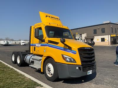 Used 2022 Freightliner Cascadia Detroit DD13 Semi Truck for sale #398619 - photo 1