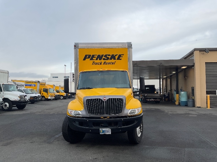 Used 2022 International MV - photo 2