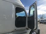 Used 2021 Freightliner Cascadia Detroit DD15AT Semi Truck with Sleeper Cab for sale #399378 - photo 13