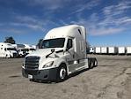 Used 2021 Freightliner Cascadia Detroit DD15AT Semi Truck with Sleeper Cab for sale #399378 - photo 3