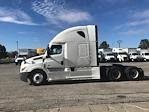 Used 2021 Freightliner Cascadia Detroit DD15AT Semi Truck with Sleeper Cab for sale #399378 - photo 4
